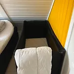 펜션 Charming House In The Heart Of *