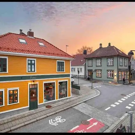 בית נופש Charming House In The Heart Of סטוונגר